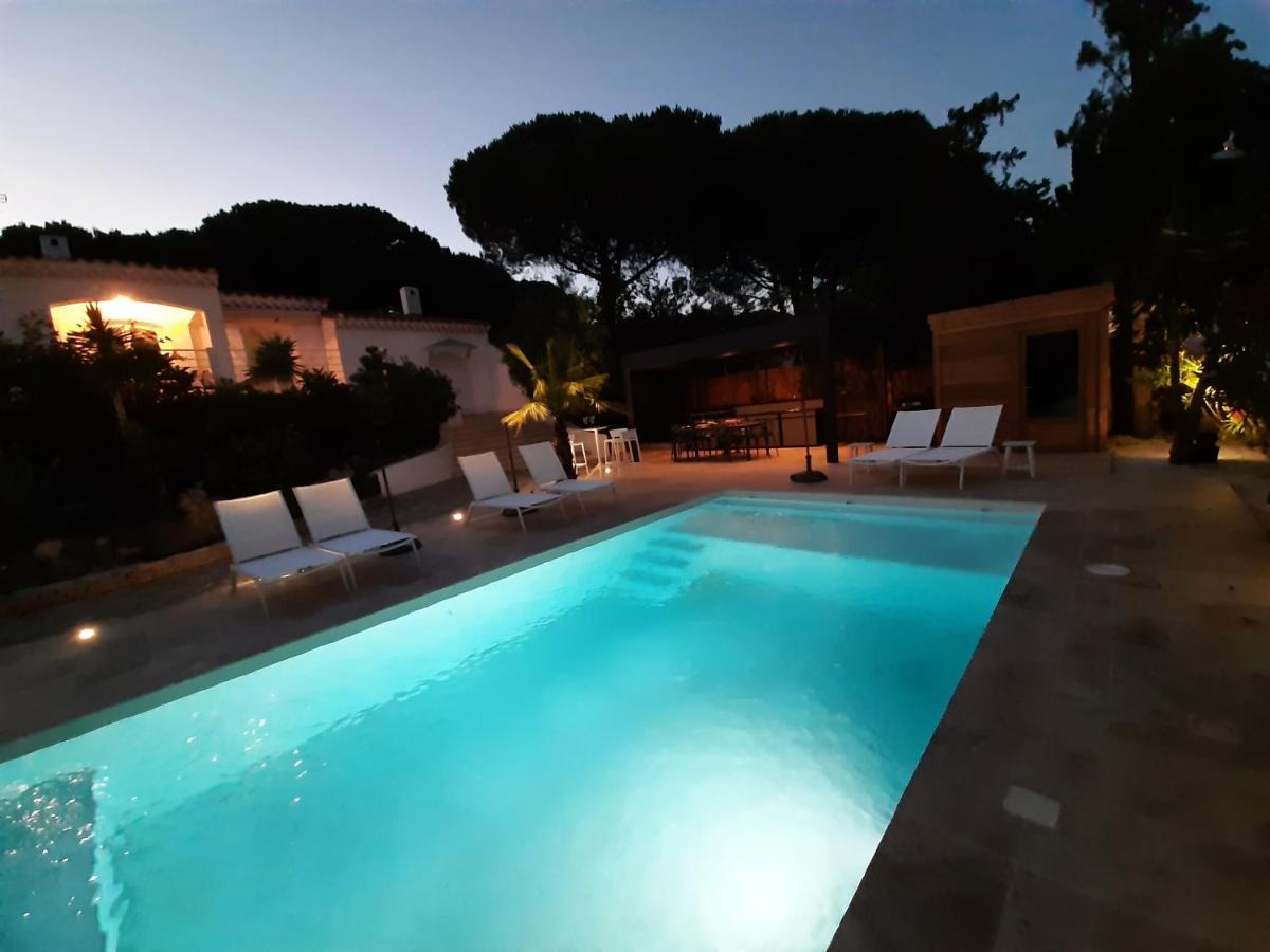 Villa Rasoa Chambre Libellule Agde Exterior photo