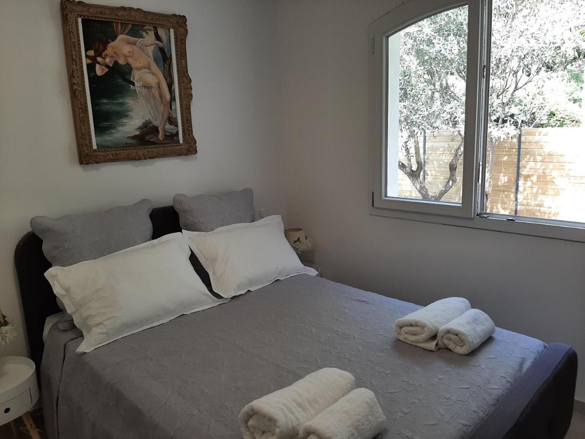 Villa Rasoa Chambre Libellule Agde Exterior photo